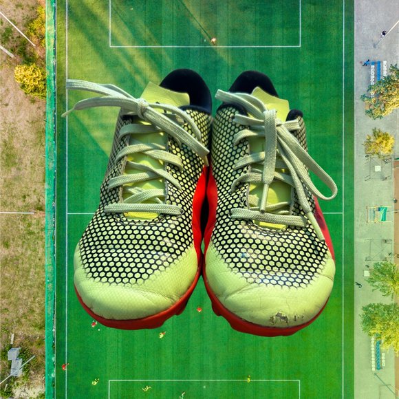 PUMA Kids' Spirit It Soccer Sneaker, Size 3.5 - Picture 3 of 6